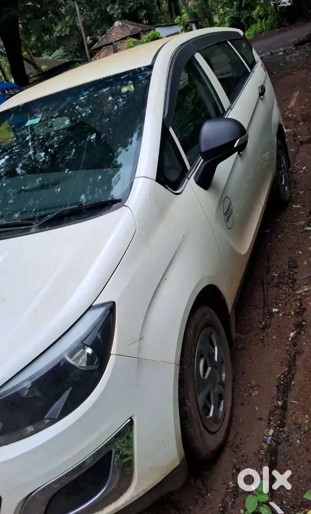 Mahindra Marazzo 1.5 2019