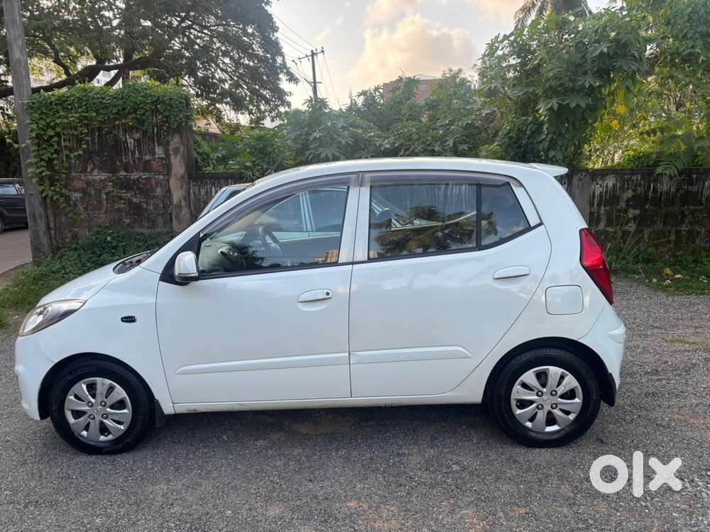 Hyundai I10 Petrol 2011 Year
