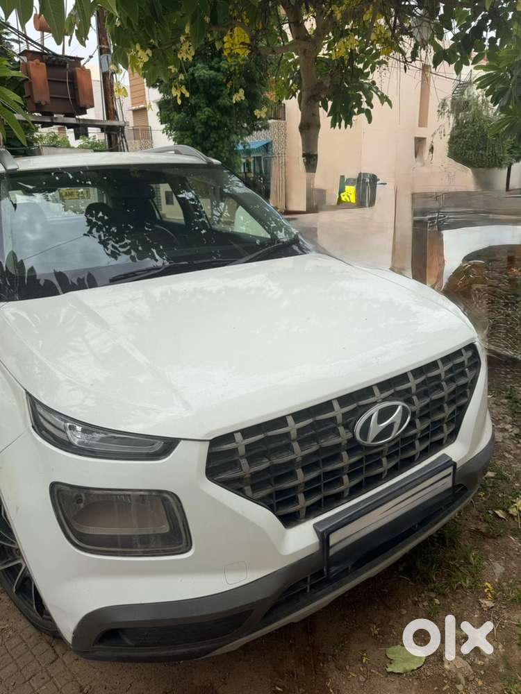 Hyundai Venue Turbo 2019