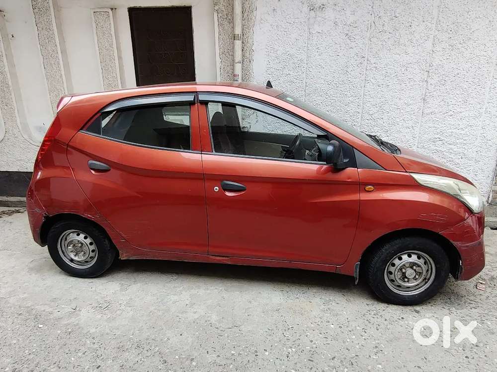 Hyundai Eon Magna 2012