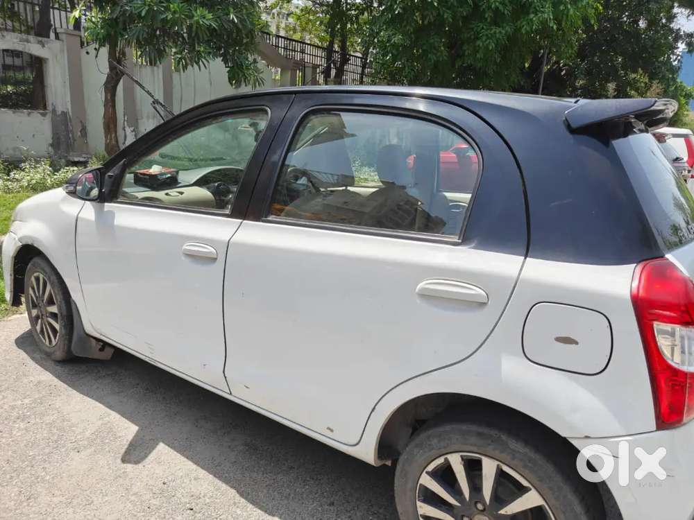 Toyota Etios Liva 2017