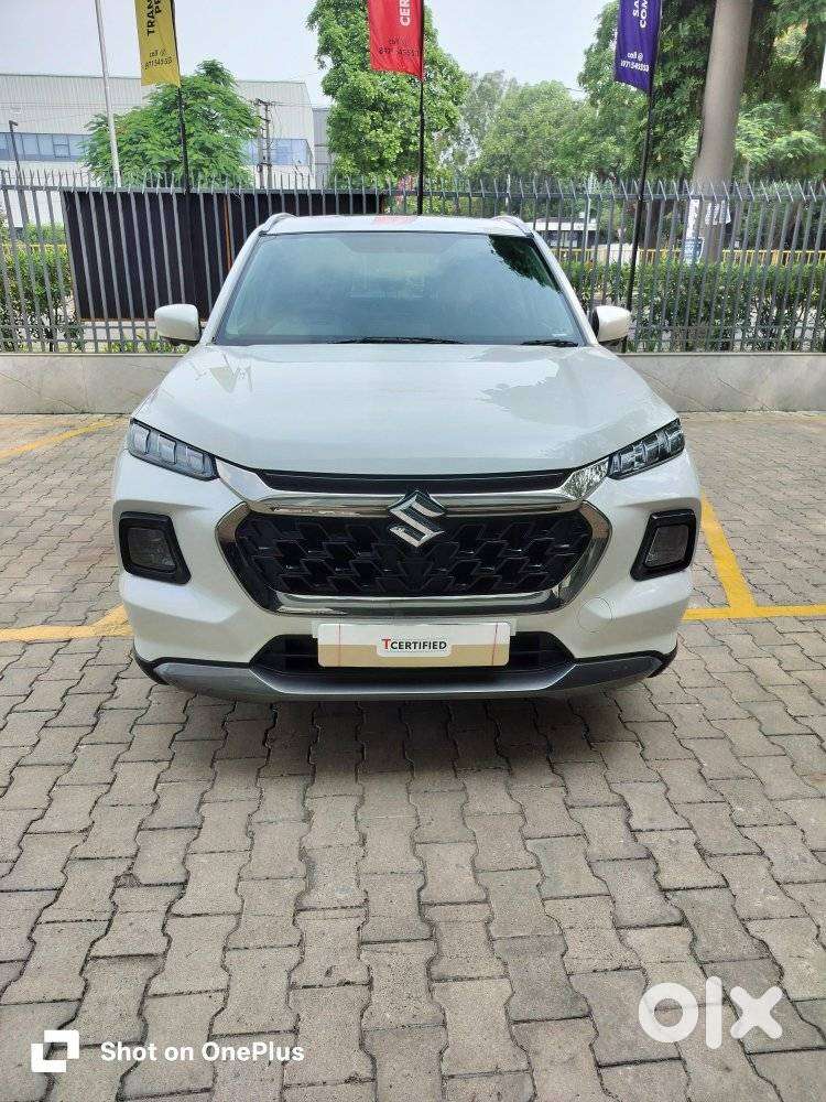 Maruti Suzuki Grand Vitara 1.5 Alpha Plus Intelligent Hybrid Ecvt, 2..