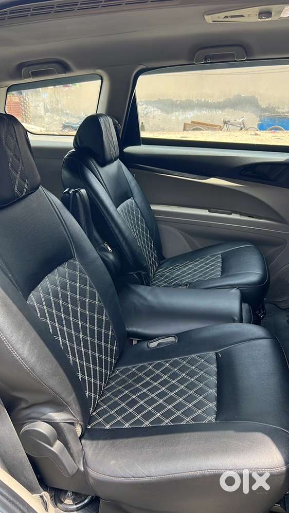 Mahindra Marazzo Diesel 2019