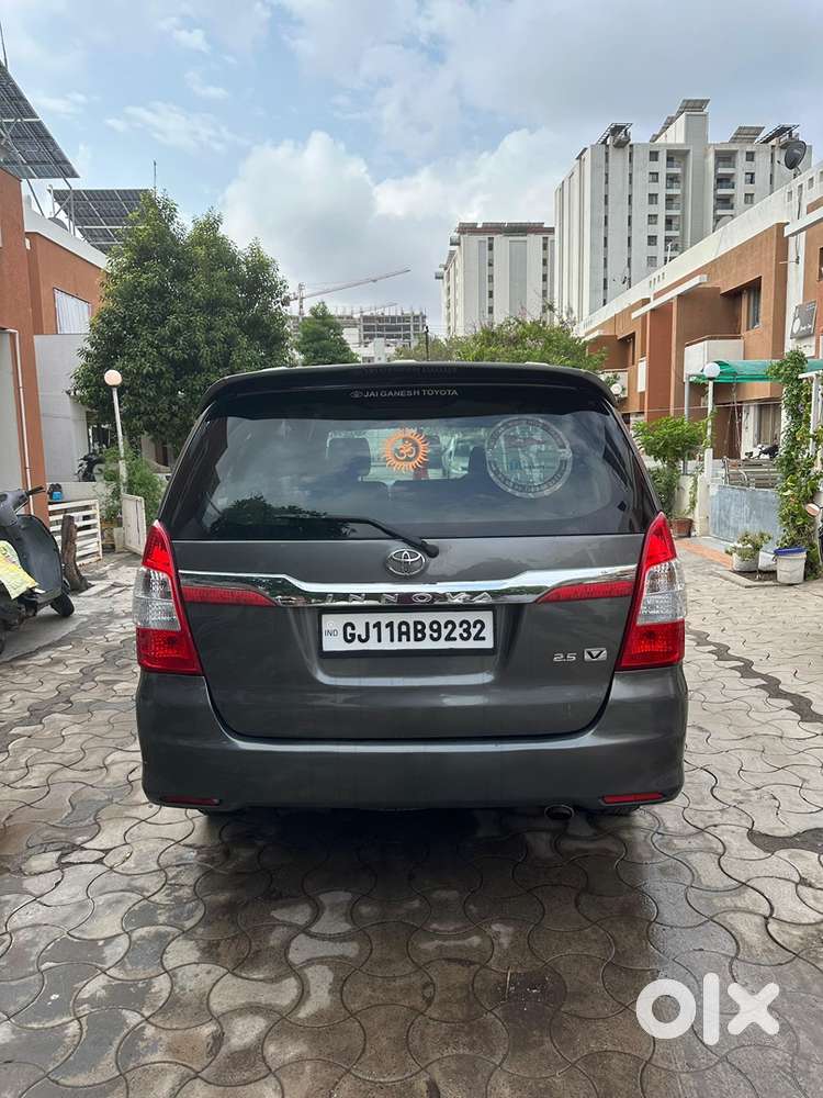 Toyota Innova 2014 Diesel 111350 Km Driven