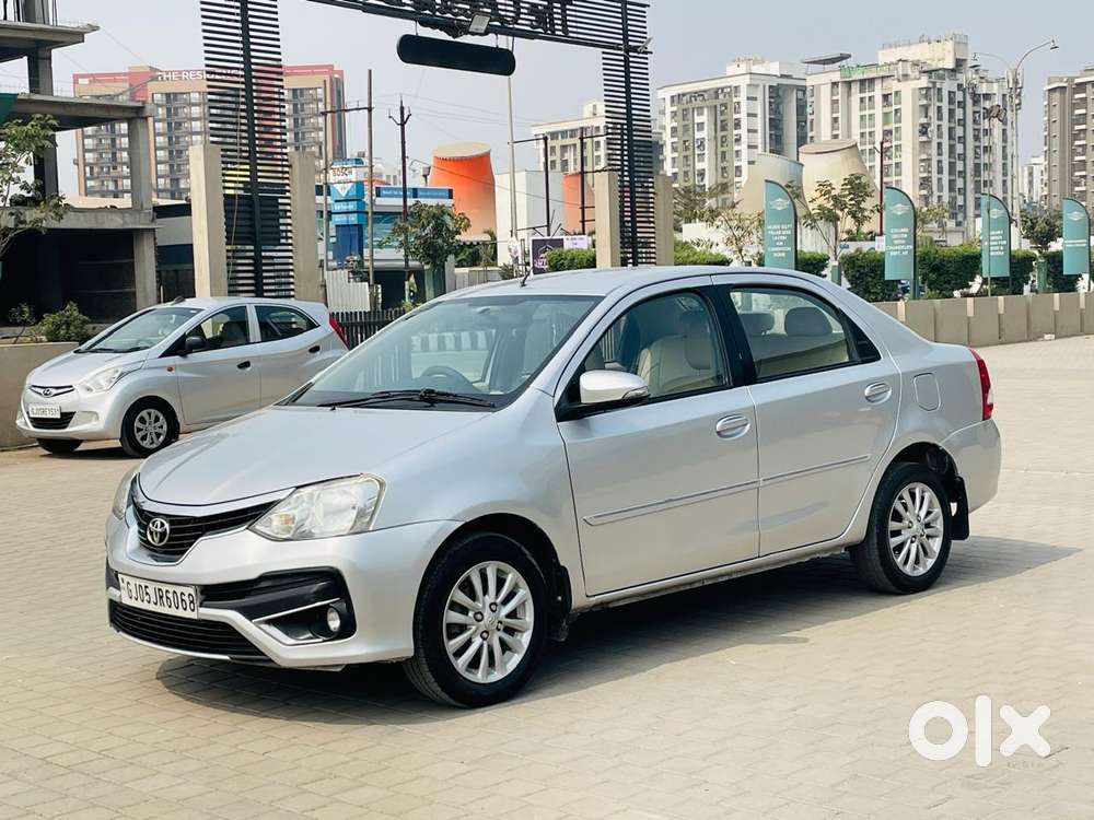 Toyota Etios Vx Limited Edition, 2016, Petrol