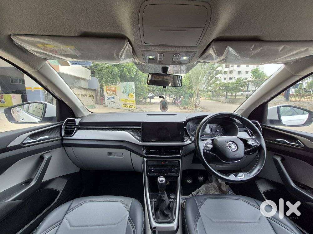 Skoda Kushaq 1.0 Tsi Ambition, 2022, Petrol