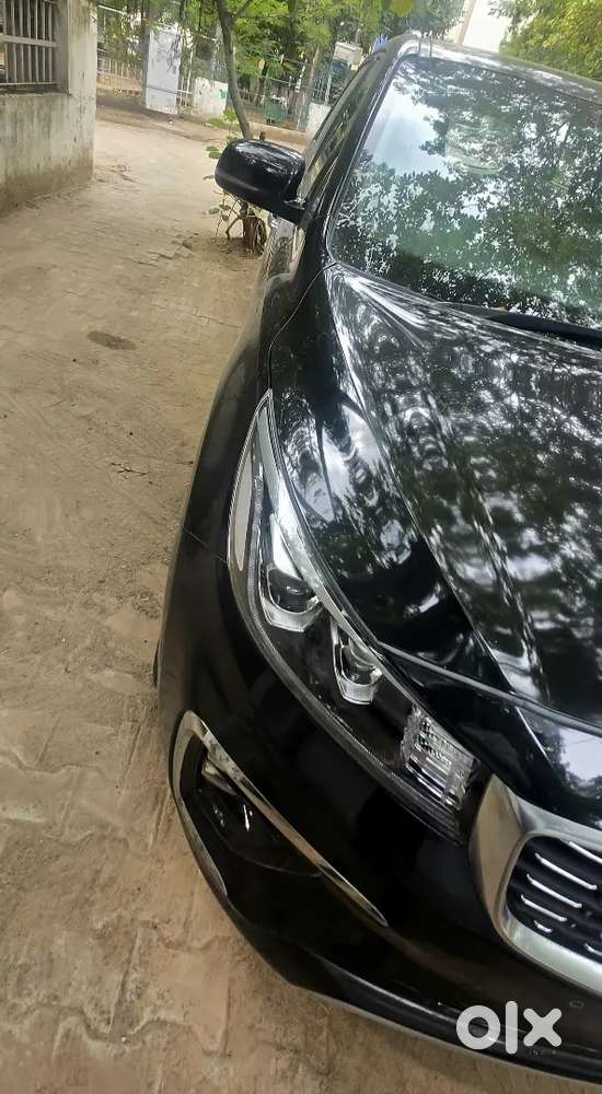 Kia Carnival Limousine Diesel 2020