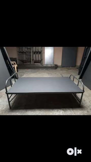 Steel shop cot foldable