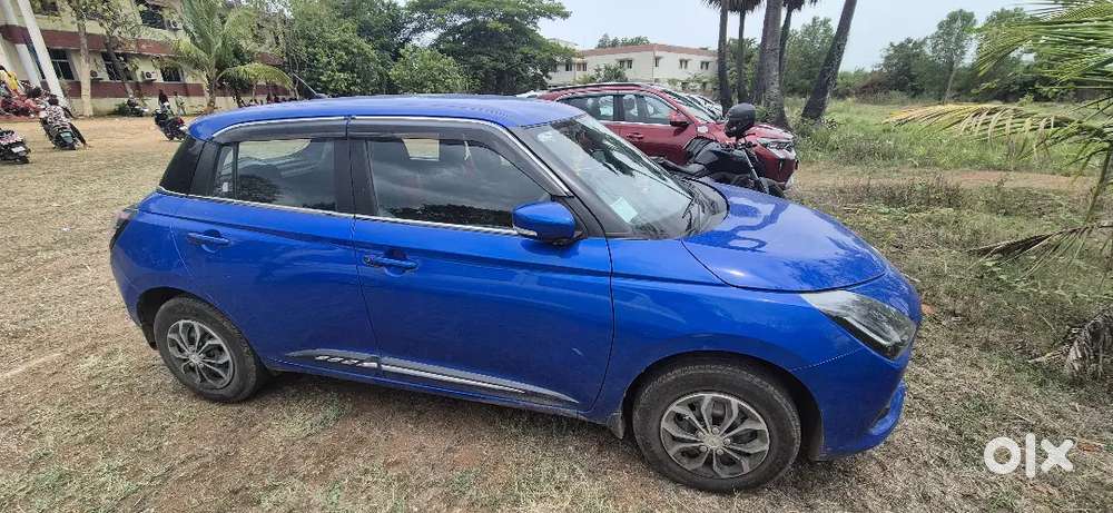 Maruti Suzuki Swift Vxi 2025