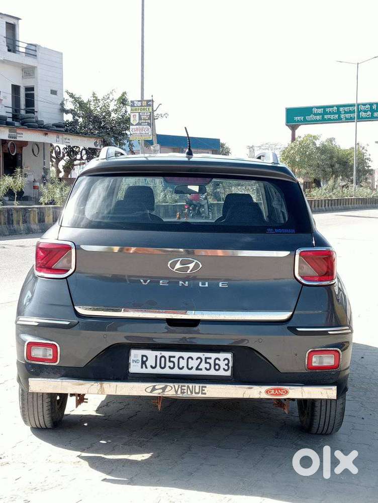 Hyundai Venue S, 2021, Petrol