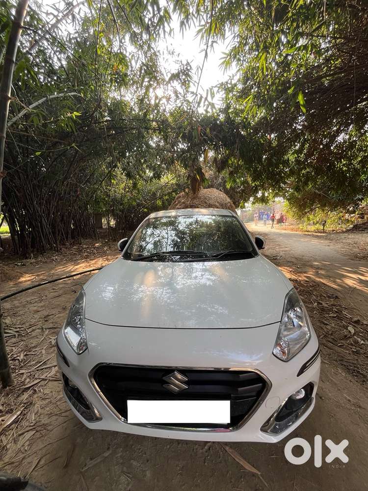 Maruti Suzuki Dzire Petrol 22000 Km Driven