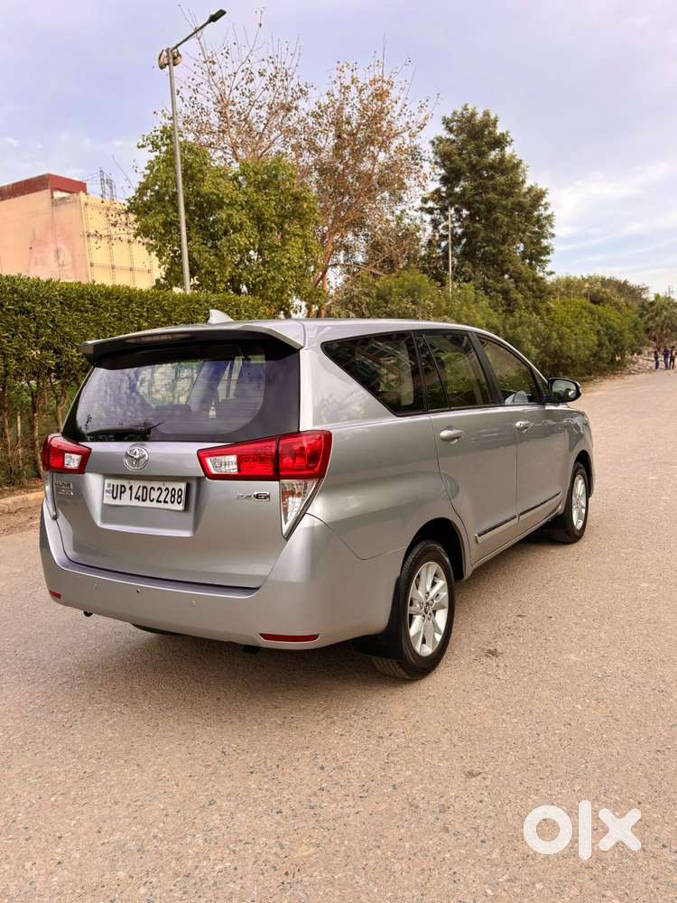 Toyota Innova Crysta 2.4 Gx Mt, 2017, Diesel