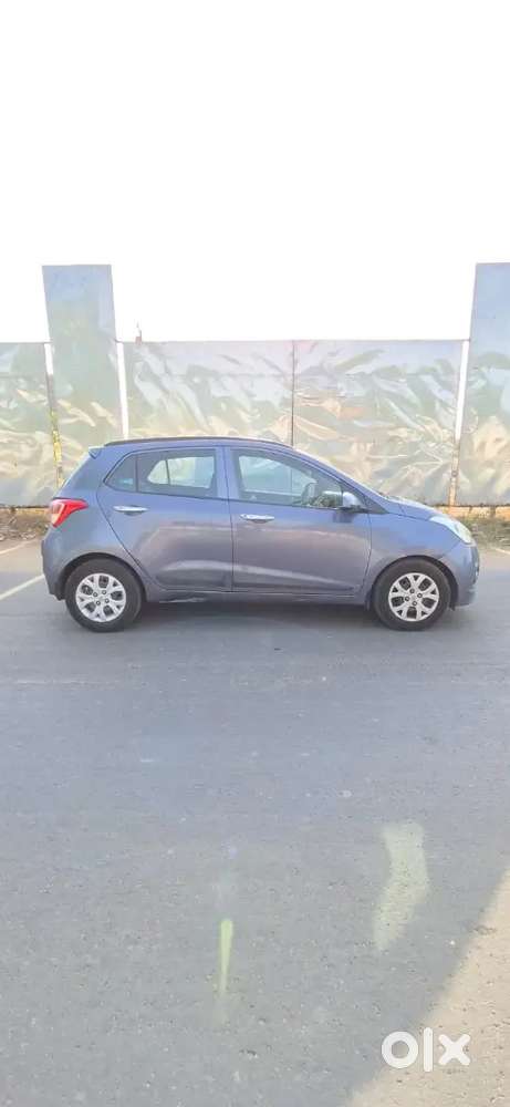 Hyundai Grand I10 2014 Diesel 72800 Km Driven
