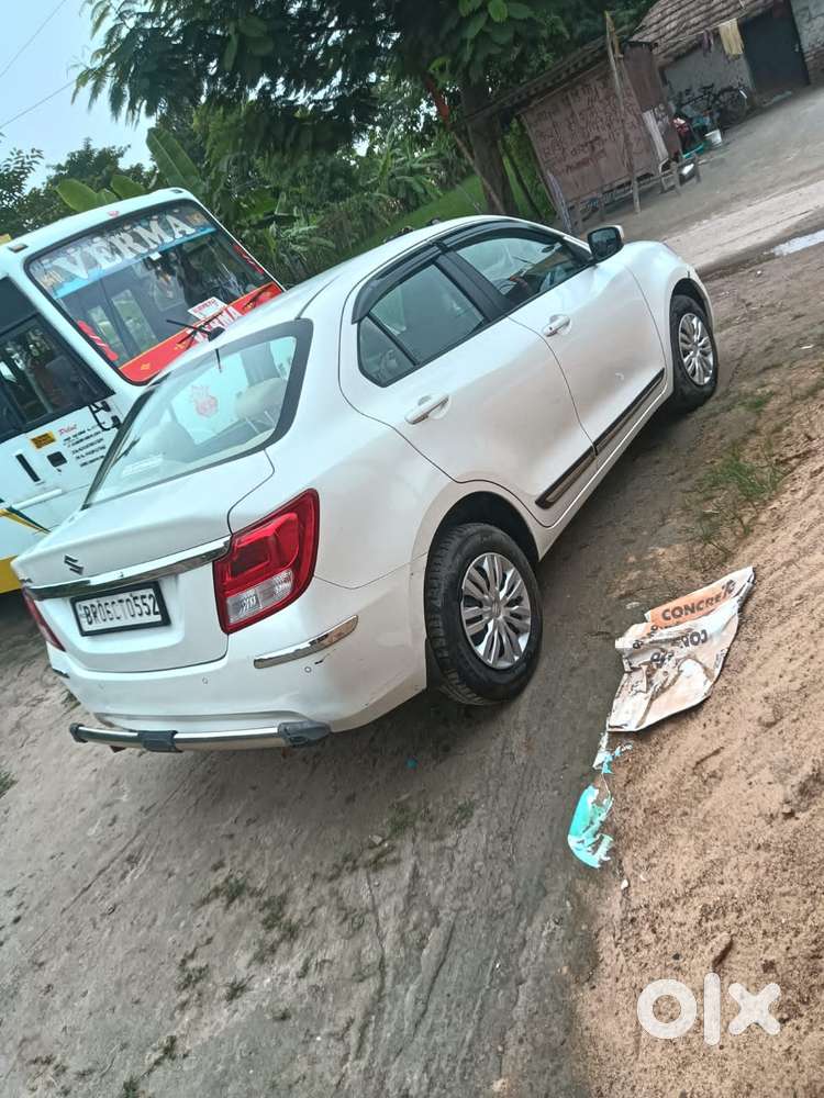 Maruti Suzuki Dzire 1.2 Vxi, 2021