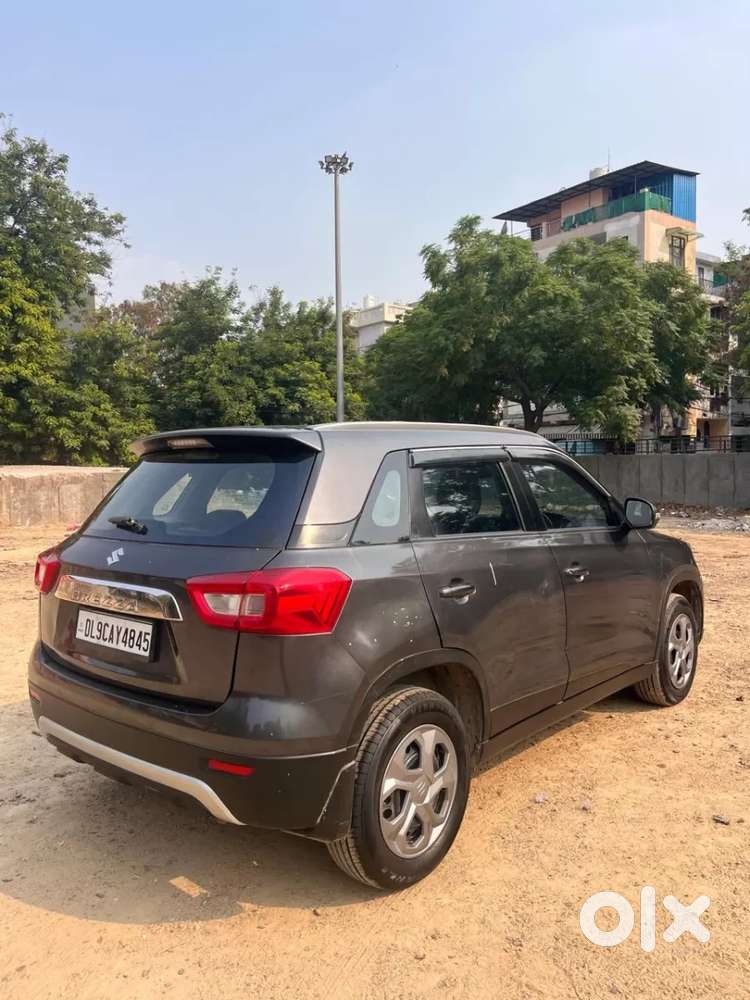 Maruti Suzuki Brezza 1.5 Zxi Plus Smart Hybrid Dual Tone, 2022, Petr..