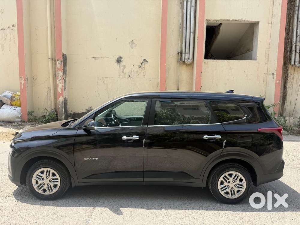 Kia Carens G1.5 6mt Gravity, 2024, Petrol