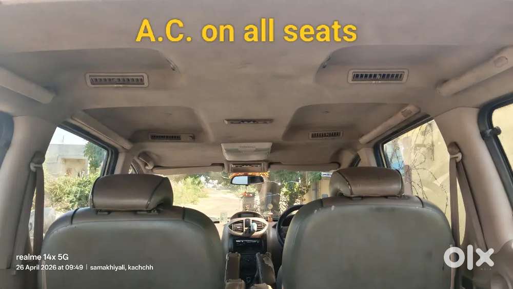 Samakhiyali Ma Mahindra Xylo Well Maintained