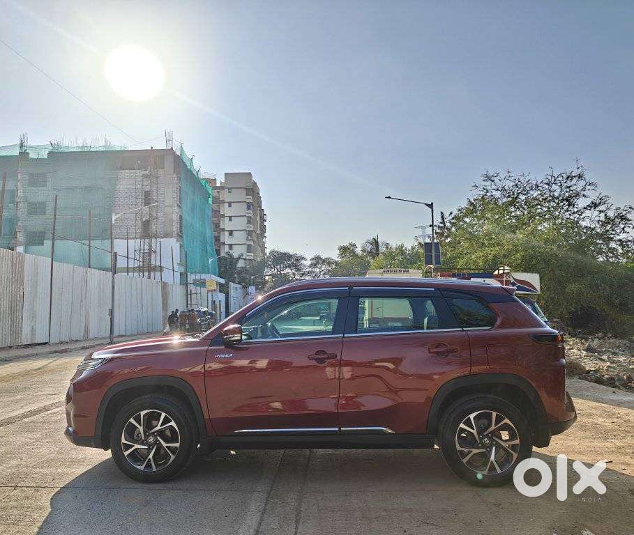 Toyota Urban Cruiser Hyryder 7 Seater V At Awd, 2023, Petrol
