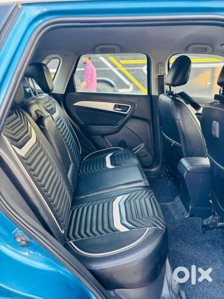 Maruti Suzuki Brezza Zdi+ Dual Tone, 2017, Diesel