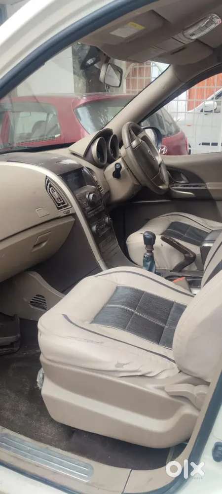 Mahindra Xuv500 2014 Diesel 85000 Km Driven