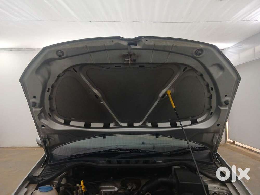 Volkswagen Ameo 1.2 Mpi Highline 16 Alloy, 2016, Petrol