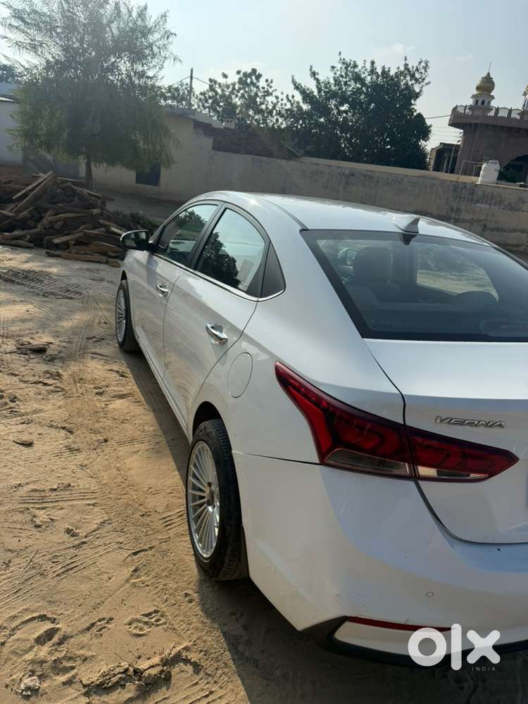 Hyundai Verna Diesel 2019