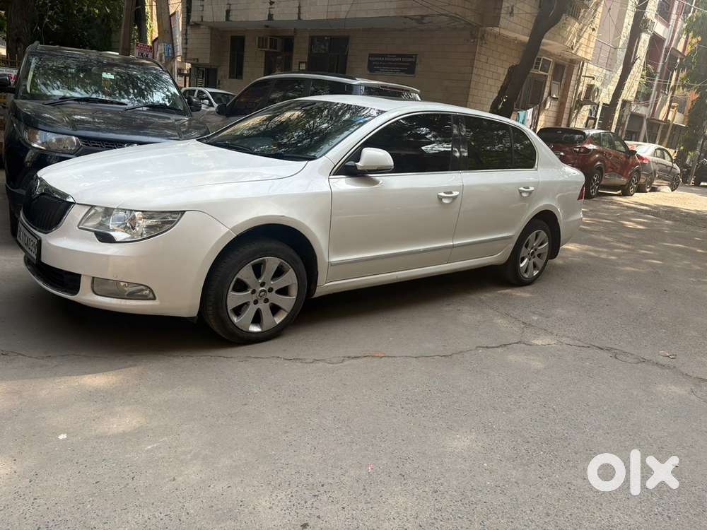 Skoda Superb 1.8 2012 Km Driven 69376