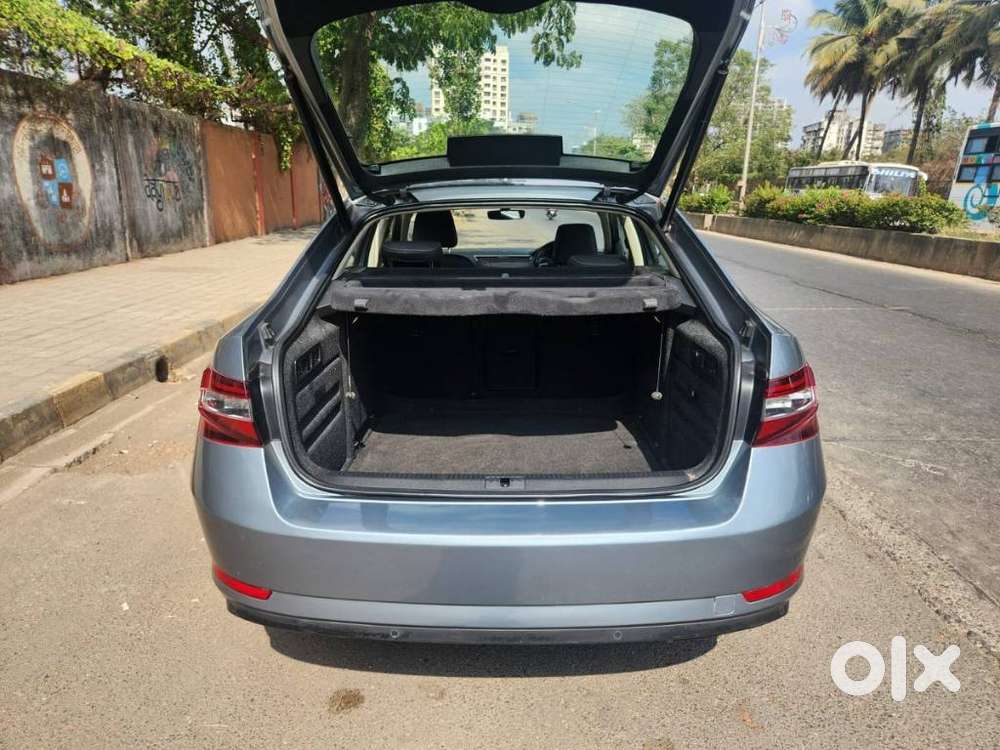 Skoda Superb Lk 1.8 Tsi At, 2019, Petrol