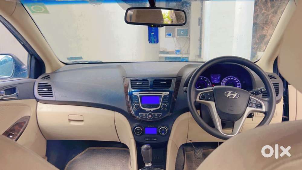Hyundai Verna Crdi 2013