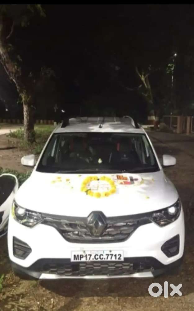 Renault Triber Rxt 2021 Petrol Manual