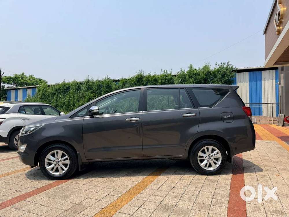 Toyota Innova Crysta 2.4 Z 7 Str, 2017, Diesel
