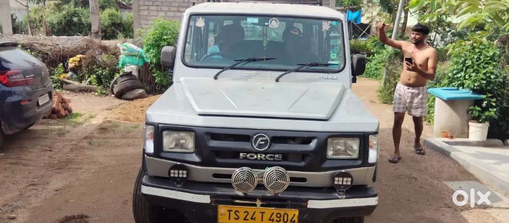 Force Motors Trax 2019