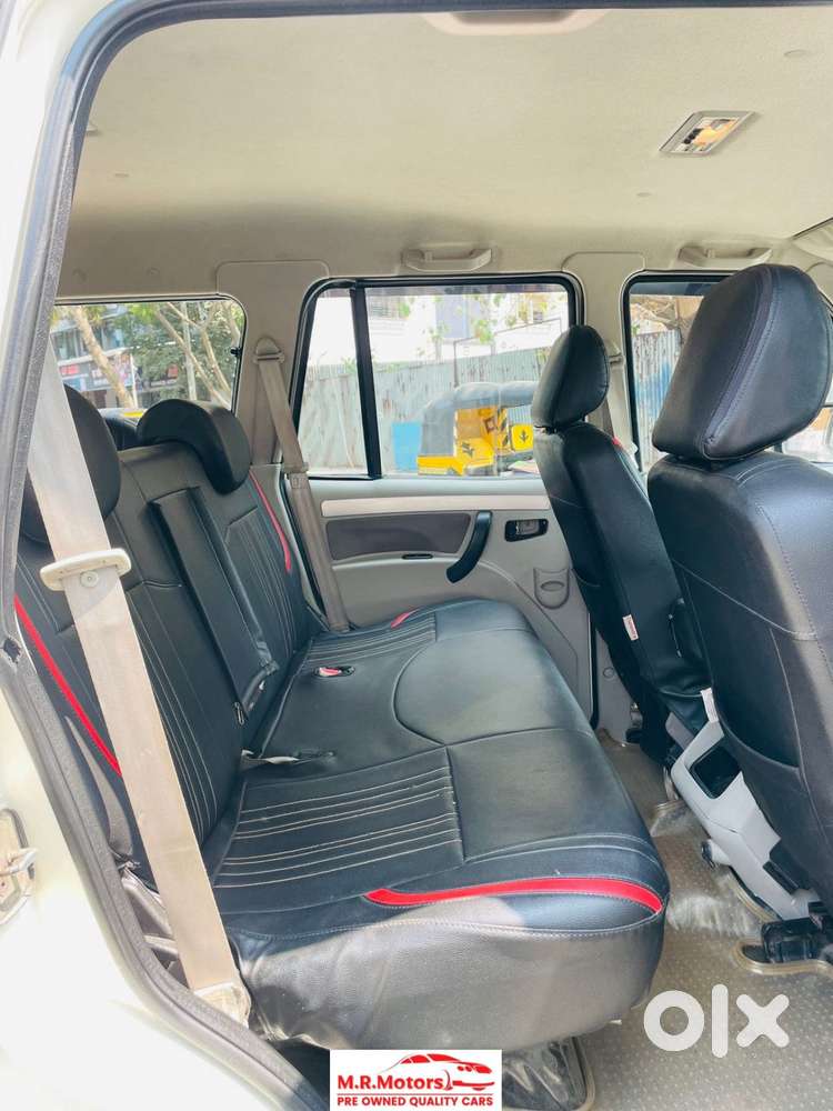 Mahindra Scorpio S10 7 Seater, 2015, Diesel
