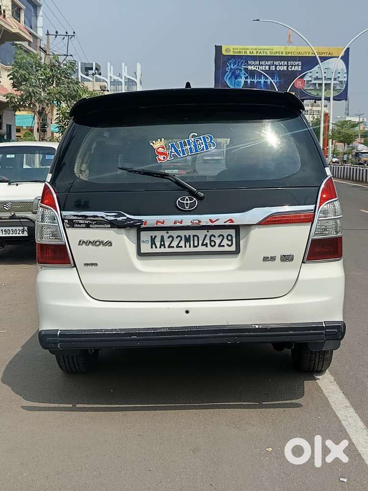 Toyota Innova 2009-2011 2.5 E 7 Str, 2008, Diesel