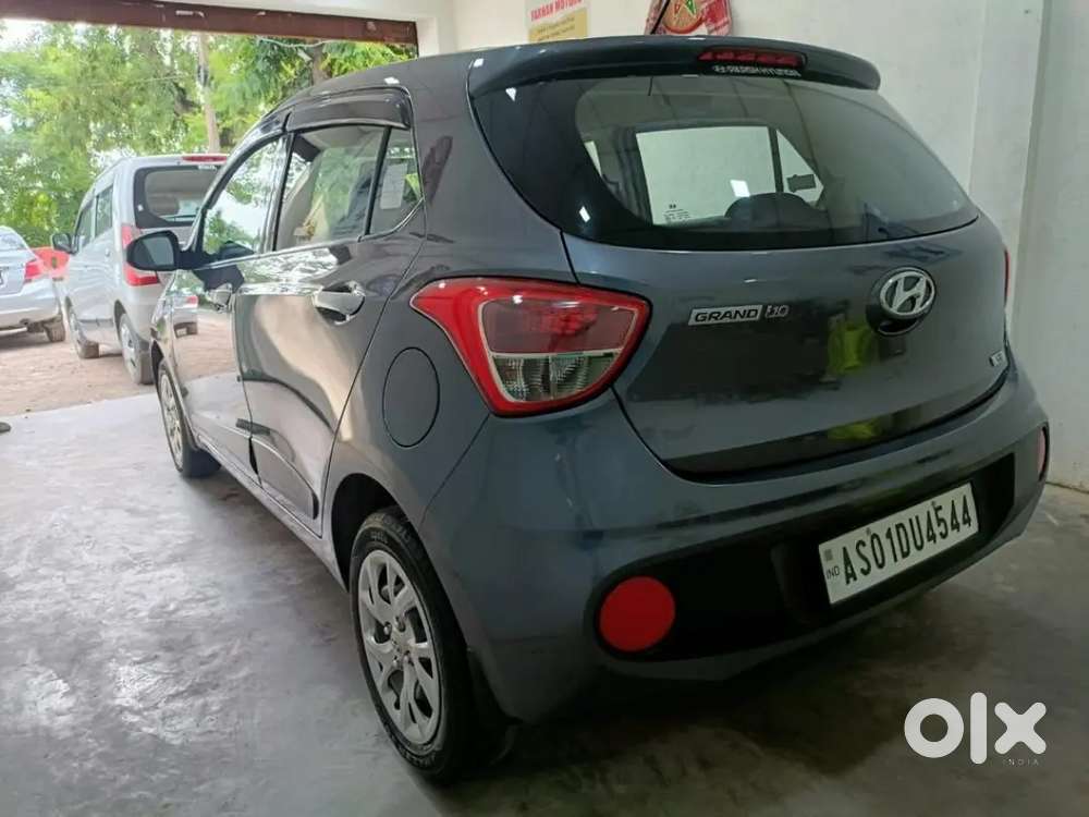 Hyundai Grand I10 2018 Car