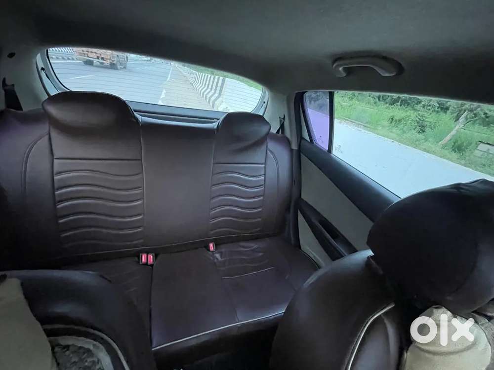 Hyundai I20 Sportz Petrol 2011