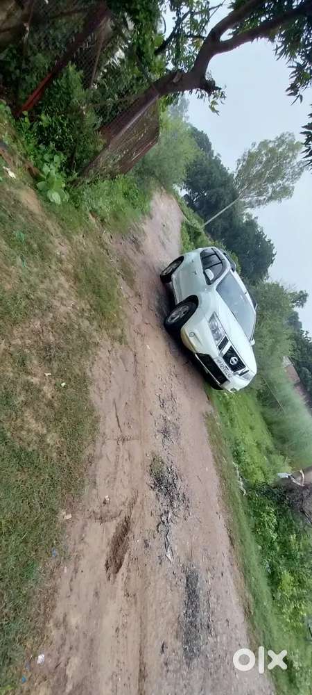 Nissan Terrano 2014 Diesel 212000 Km Driven