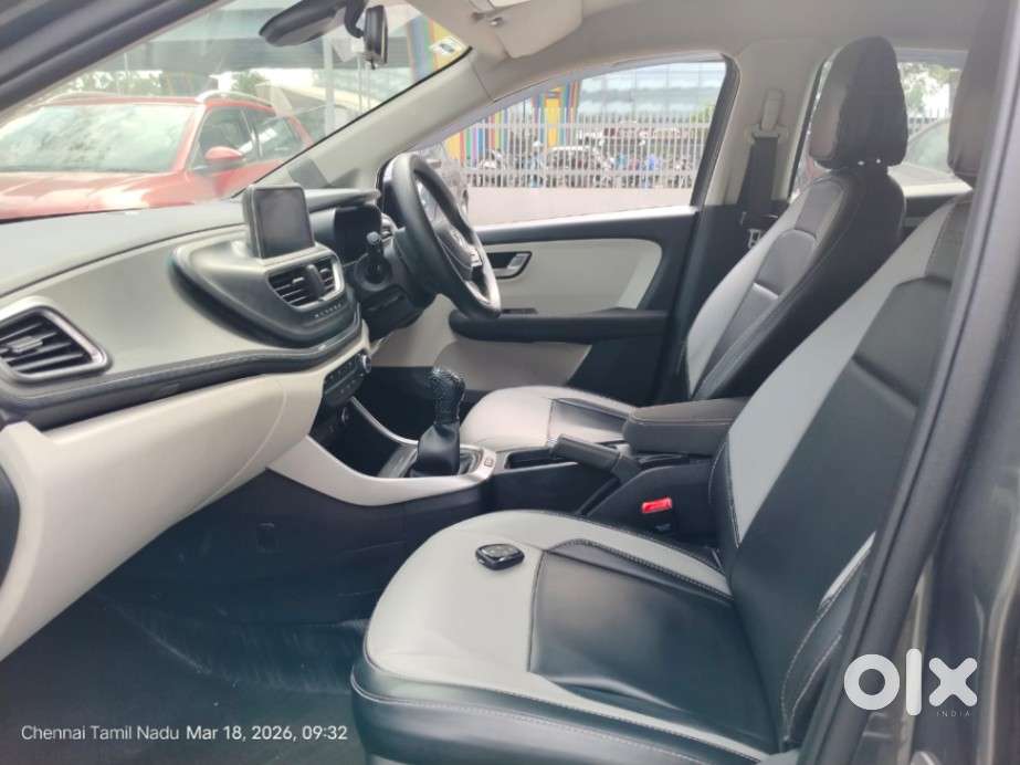 Tata Altroz Xz, 2022, Petrol