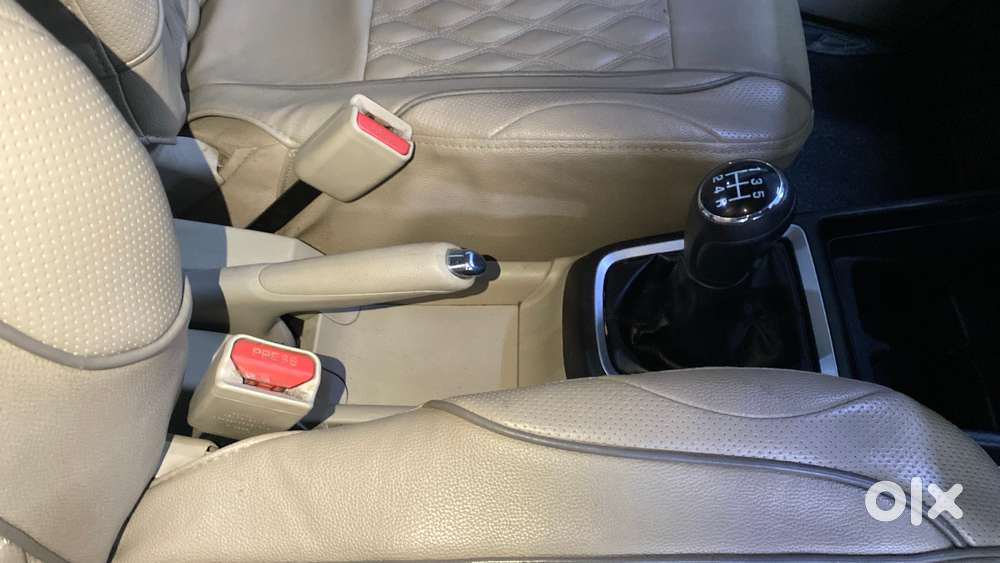 Maruti Suzuki Swift Dzire Zxi + Mt, 2017, Petrol