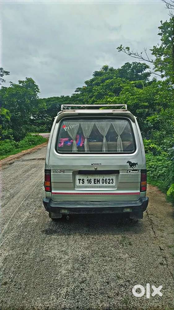 Maruti Suzuki Omni 2011 5 Seater