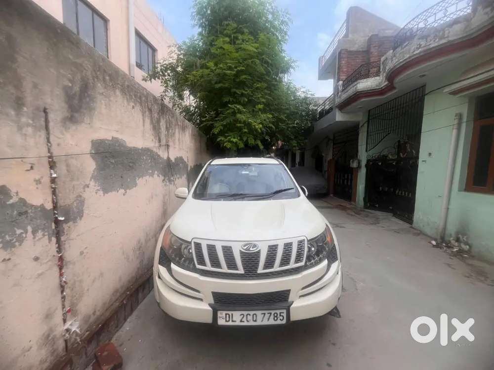 Mahindra Xuv500 W8 2012