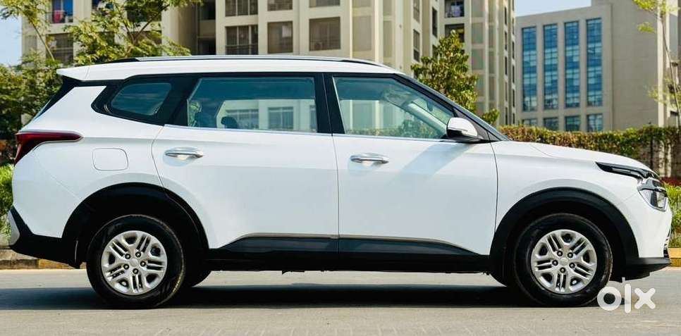 Kia Carens 1.4 Premium Turbo 7 Str, 2024, Petrol