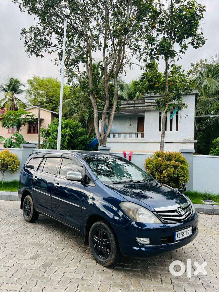 Toyota Innova 2.5 V 7 Str, 2006, Diesel