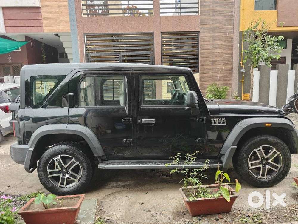 Mahindra Thar Roxx Mx5 Petrol Mt 2wd, 2025, Petrol