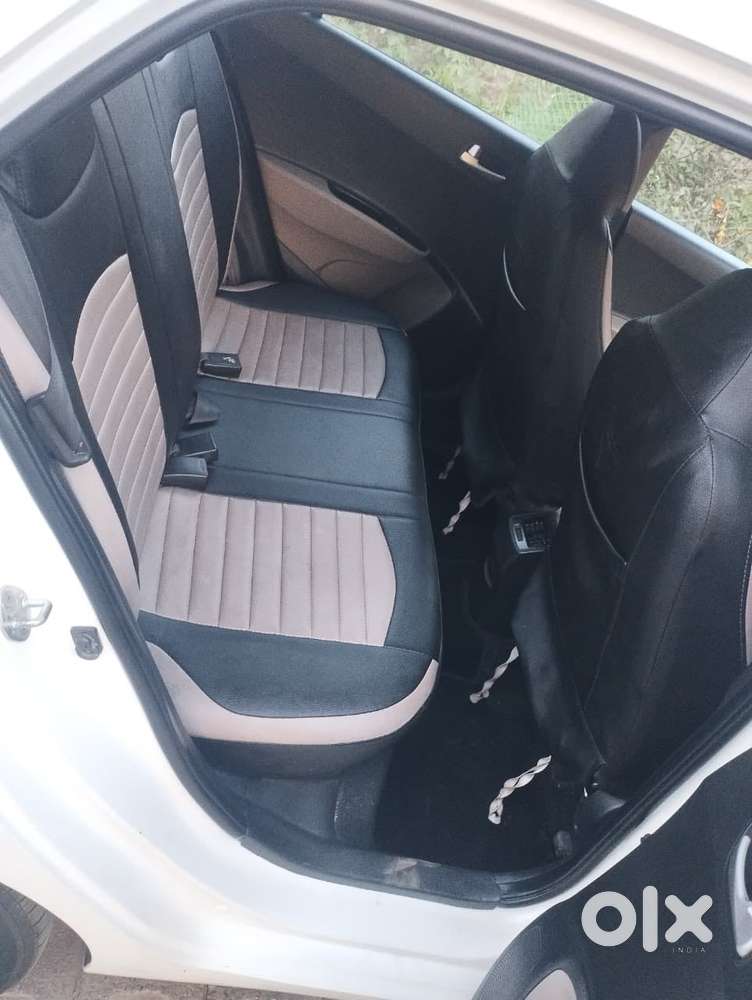 Hyundai Grand I10 2013-2016 Sportz, 2015, Petrol