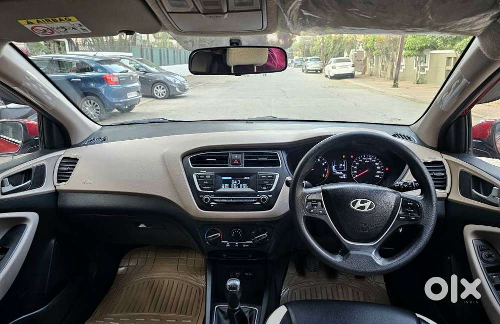 Hyundai I20 Sportz 1.2 Bs-iv, 2018, Petrol