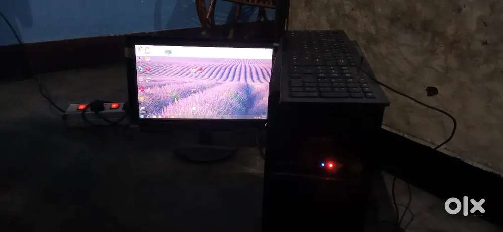 Full desktop is for sale monitor,CpU, keyboard,mouse,ups,intex speaker