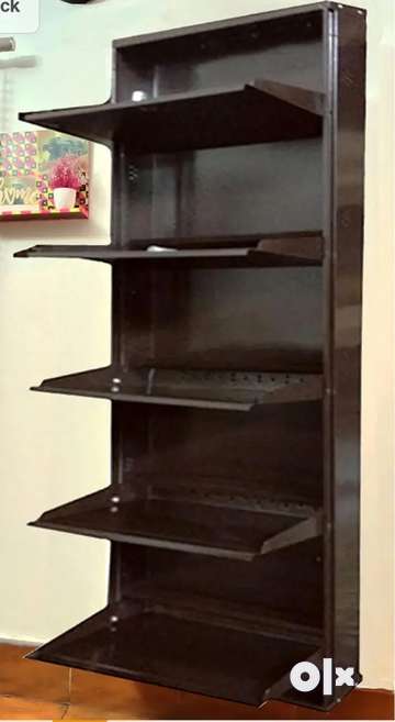 Metal shoe store rack online olx