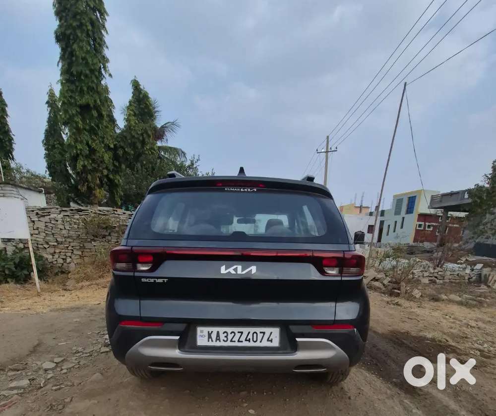 Kia Sonet 2023 Petrol Well Maintained