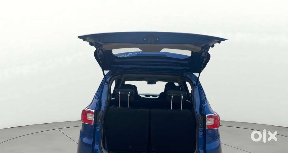 Renault Triber Rxz, 2022, Petrol